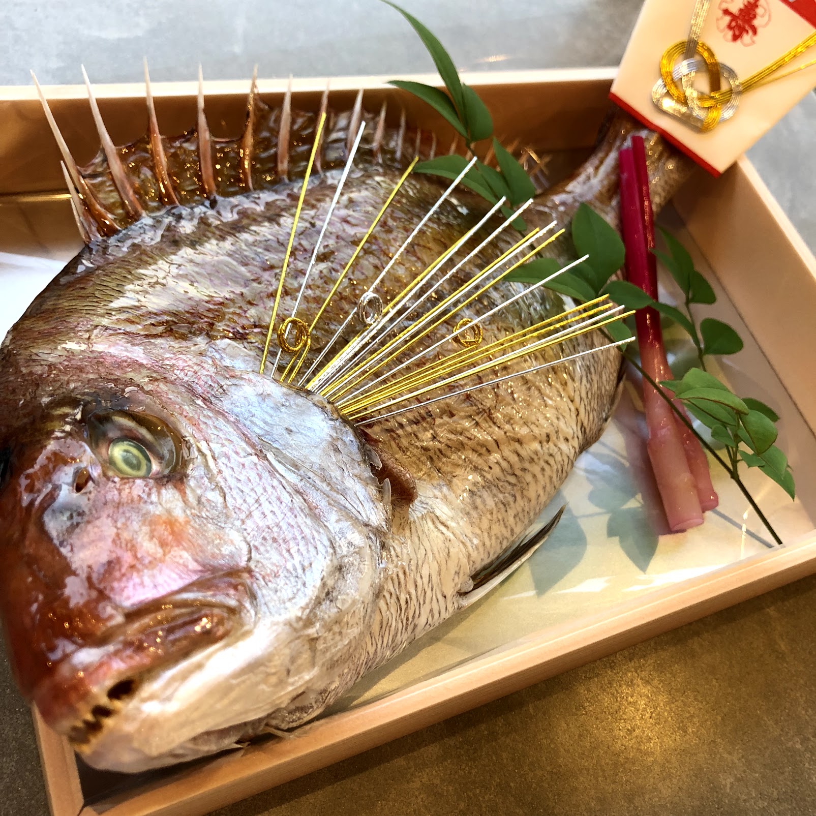 お食い初め鯛焼き 埼玉県加須市の粋な魚屋 魚進 Uoshin